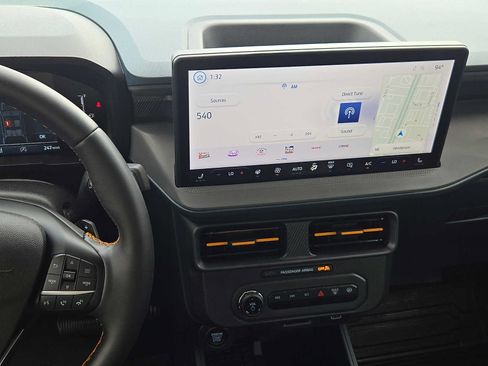 Used 2025 Ford Maverick Tremor AWD/4WD image 15