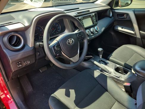 Used 2017 Toyota RAV4 LE image 15