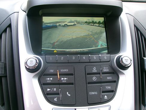 Used 2015 Chevrolet Equinox LTZ image 18