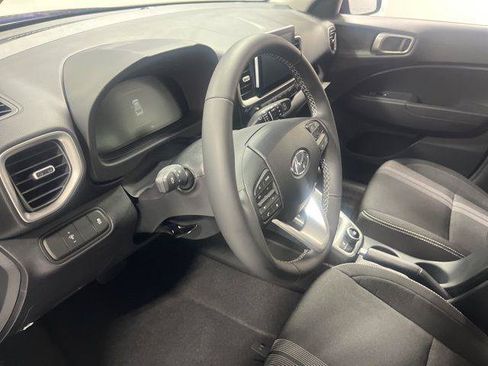 New 2026 Hyundai Venue SEL FWD image 9