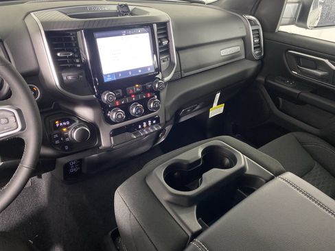 New 2026 RAM 1500 Big Horn AWD/4WD image 31