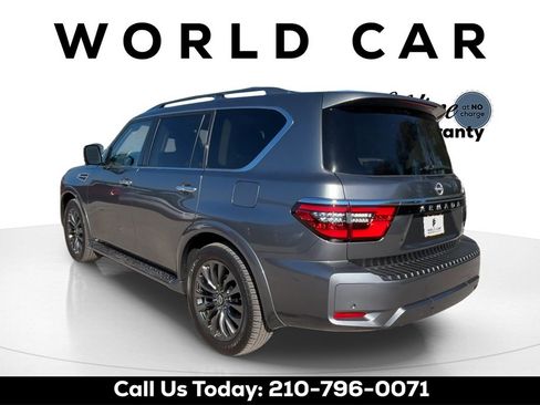 Used 2024 Nissan Armada Platinum w/ Captain's Chairs Package image 3