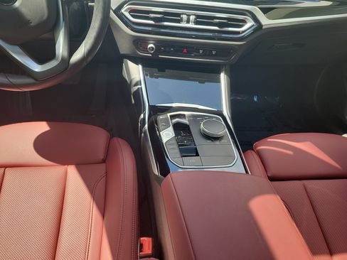 Used 2024 BMW 330i Sedan w/ Convenience Package RWD image 17