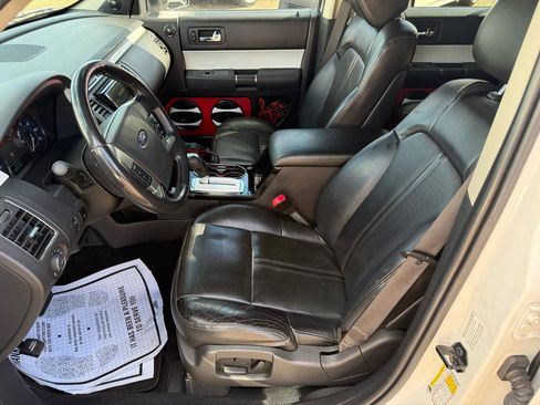 Used 2009 Ford Flex Limited image 9