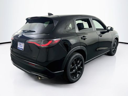 Used 2023 Honda HR-V Sport image 5