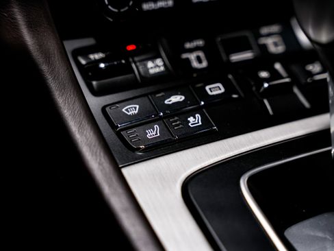 Used 2017 Porsche 911 Targa 4S image 15