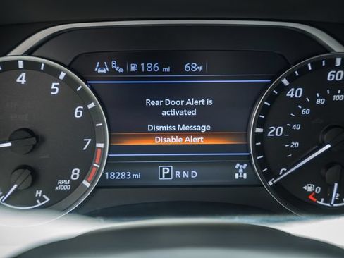 Used 2022 Nissan Frontier SV w/ Technology Package AWD/4WD image 39