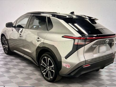 Used 2024 Toyota bZ4X AWD w/ Weather Package image 2