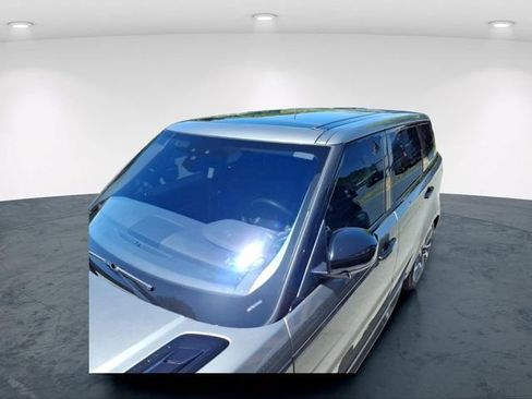 Used 2019 Land Rover Range Rover Sport HSE Dynamic AWD/4WD image 18