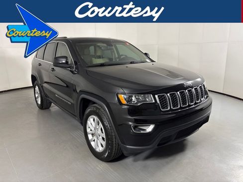 Used 2022 Jeep Grand Cherokee Laredo E RWD image 1