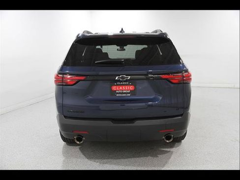 Used 2023 Chevrolet Traverse LT FWD image 22