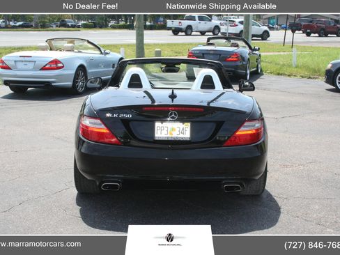 Used 2015 Mercedes-Benz SLK 250 w/ Premium Package image 7
