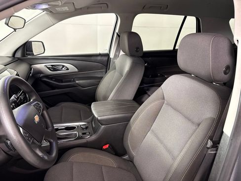 Used 2020 Chevrolet Traverse LS w/ LPO, Floor Liner Package FWD image 32