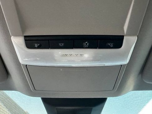 Used 2021 Nissan Sentra SV FWD image 30