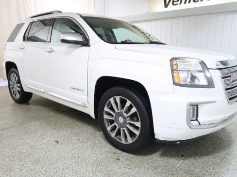 Used 2017 GMC Terrain Denali AWD/4WD image 5