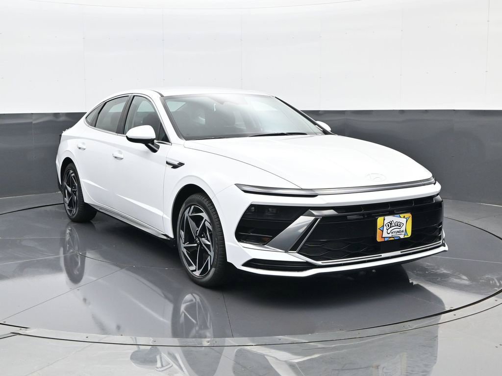 New 2026 Hyundai Sonata SEL FWD image 3