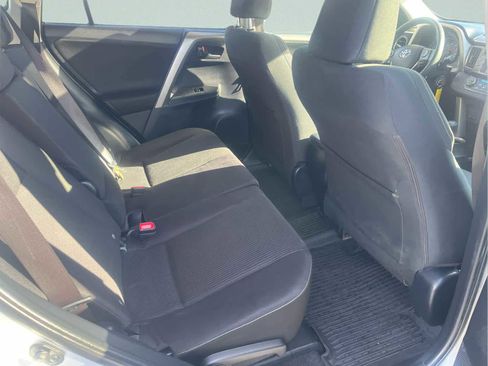 Used 2013 Toyota RAV4 XLE image 16