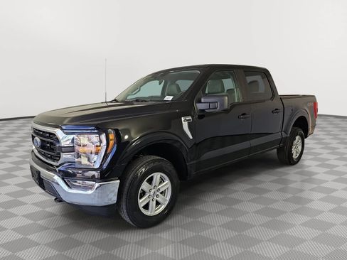 Used 2023 Ford F150 XLT w/ Trailer Tow Package AWD/4WD image 4