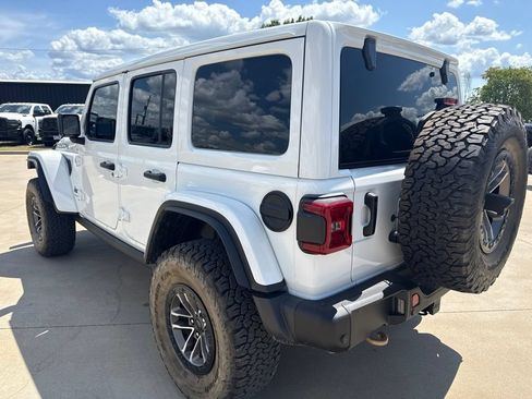 Used 2024 Jeep Wrangler Unlimited Rubicon 392 AWD/4WD image 5