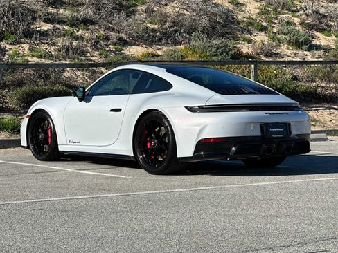 New 2026 Porsche 911 Carrera GTS image 3