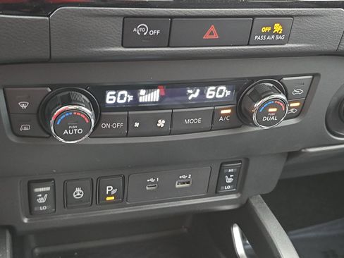 Certified 2023 Nissan Frontier SV w/ SV Convenience Package RWD image 22