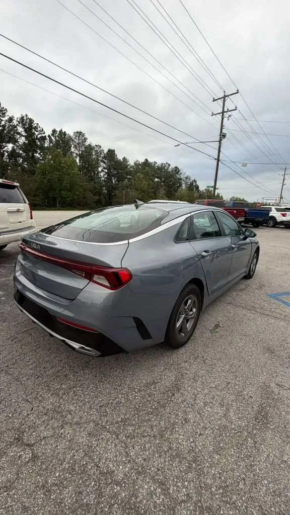 Used 2023 Kia K5 LXS FWD image 4