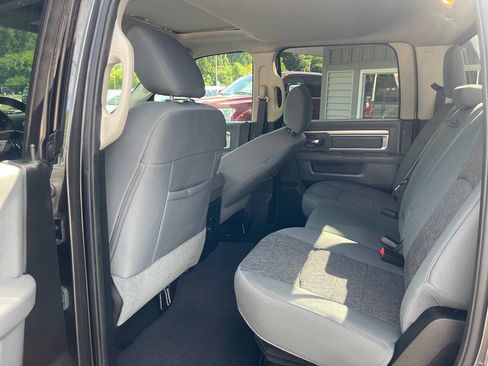 Used 2016 RAM 1500 Big Horn AWD/4WD image 23