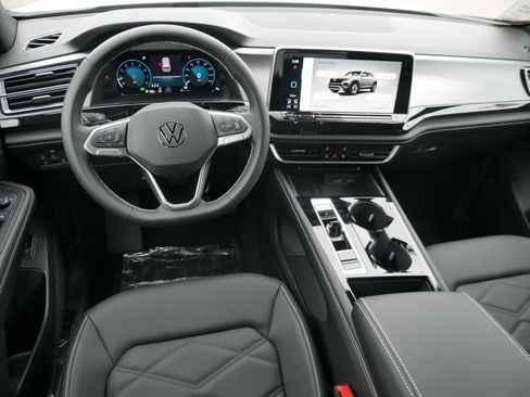 New 2026 Volkswagen Atlas Cross Sport SE AWD/4WD image 7