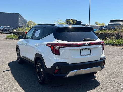 Used 2025 Kia Seltos S AWD/4WD image 4