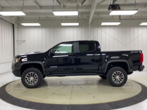 Used 2019 Chevrolet Colorado ZR2 AWD/4WD image 5