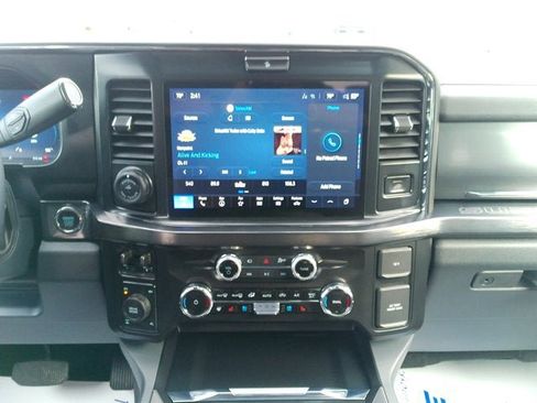 New 2026 Ford F350 Lariat w/ Lariat Premium Package image 14