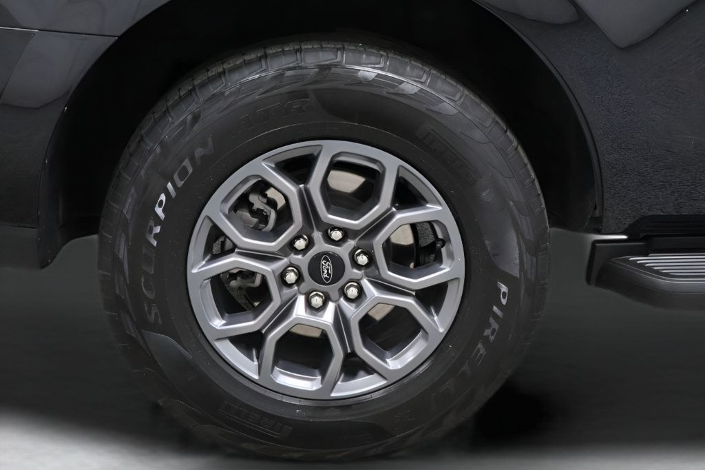 Used 2025 Ford Expedition Active AWD/4WD image 63