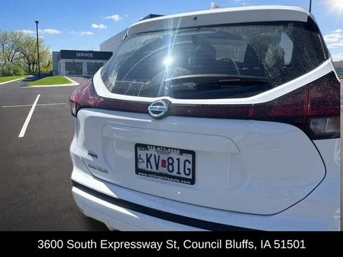 Used 2021 Nissan Kicks S FWD image 10