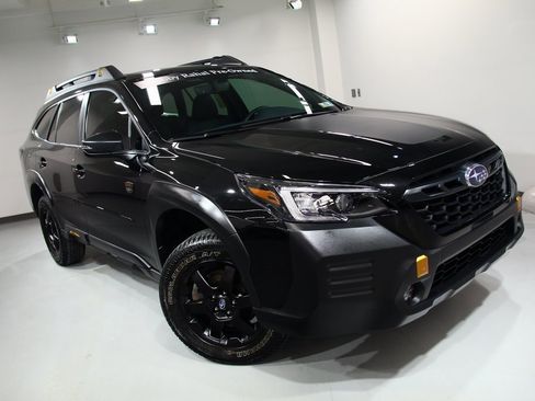 Used 2023 Subaru Outback Wilderness image 8