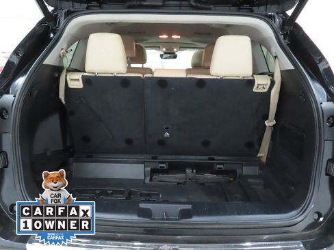 Used 2022 Toyota Highlander XLE AWD/4WD image 23