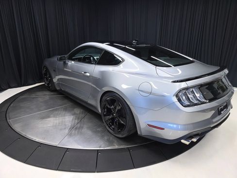 Used 2022 Ford Mustang GT Premium w/ Black Accent Package RWD image 10