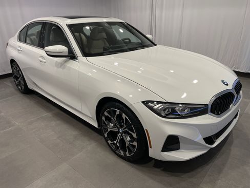 New 2026 BMW 330i xDrive 330i xDrive w/ Premium Package image 3