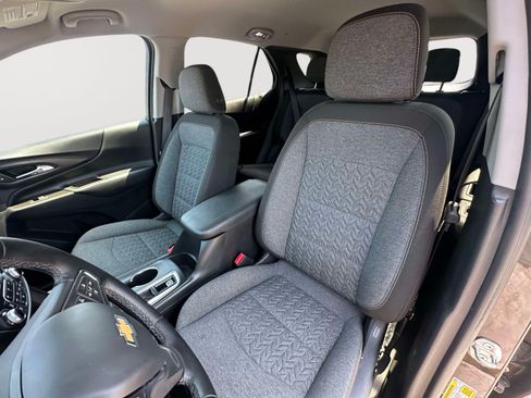 Used 2023 Chevrolet Equinox LT FWD image 22