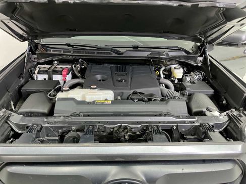 Used 2023 Toyota Tundra SR5 w/ SR5 Premium Package image 17