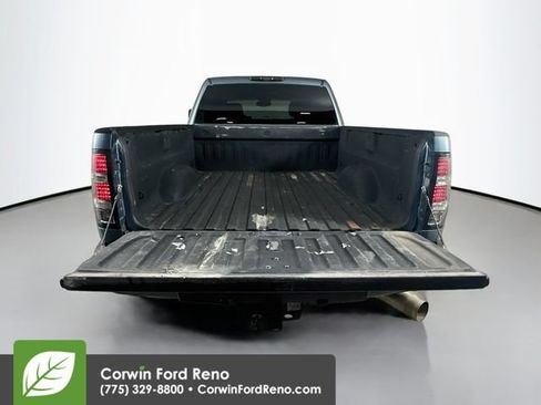 Used 2011 GMC Sierra 2500 Denali w/ Suspension Package, Off-Road AWD/4WD image 29