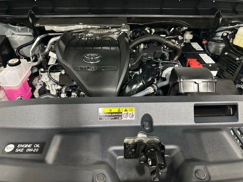 Used 2025 Toyota Highlander XSE image 74