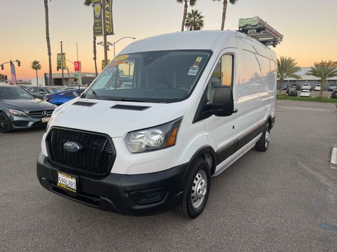 Used 2023 Ford Transit 150 Medium Roof AWD image 7