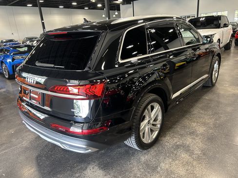 Used 2023 Audi Q7 3.0T Premium Plus w/ Premium Plus Package AWD/4WD image 3