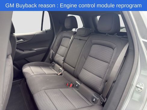 Used 2025 Chevrolet Equinox LT w/ Safety and Technology Package FWD image 13