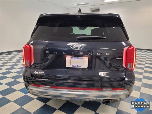 Used 2024 Hyundai Palisade Calligraphy image 6