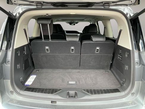 Used 2025 INFINITI QX80 Sensory AWD/4WD image 18