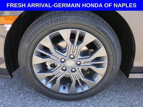 New 2026 Honda Odyssey Touring image 10