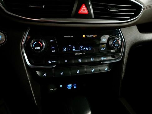 Used 2020 Hyundai Santa Fe Limited image 21