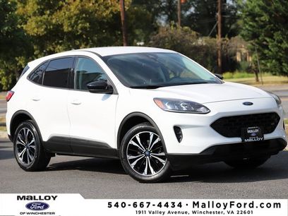 Certified 2022 Ford Escape SE w/ SE Sport Appearance Package