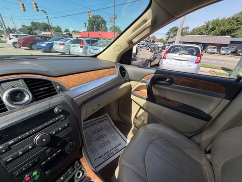 Used 2010 Buick Enclave CXL w/ LPO, Cargo Convenience Pkg AWD/4WD image 21